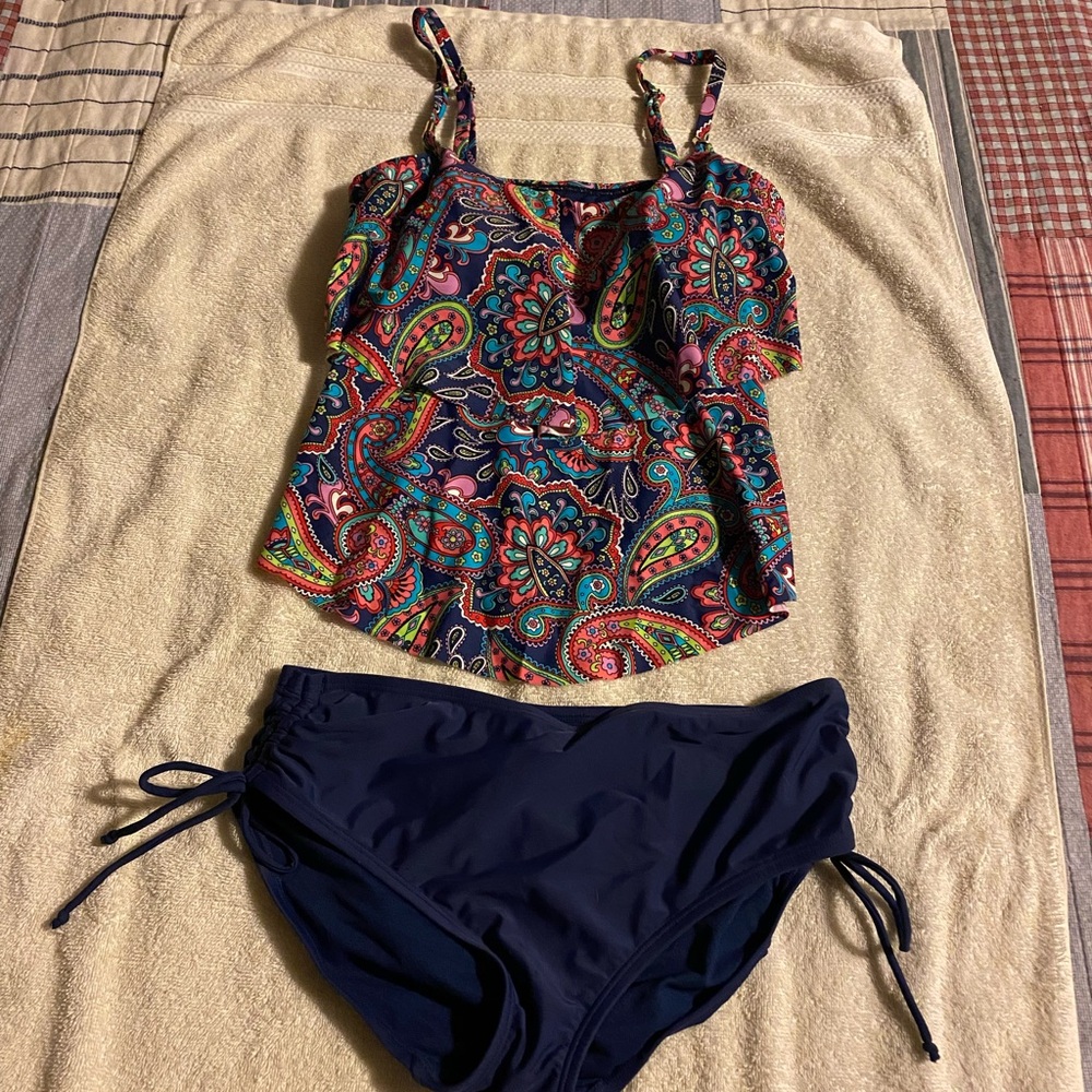 24th & Ocean Multicolor Paisley Tankini Set
